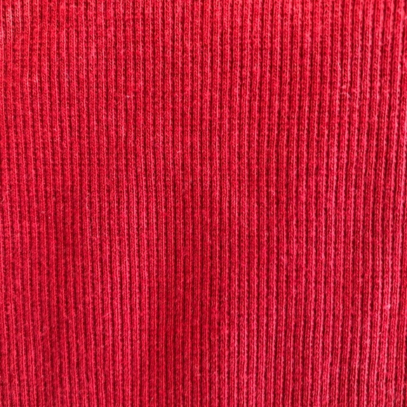 SOLD! Zara body con high-waist Christmas red midi skirt - Picture 4 of 5